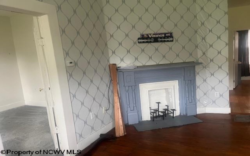 510 6th Street, Fairmont, West Virginia 26554, 2 Bedrooms Bedrooms, 8 Rooms Rooms,2 BathroomsBathrooms,Single Family Detached,For Sale,6th,10159239