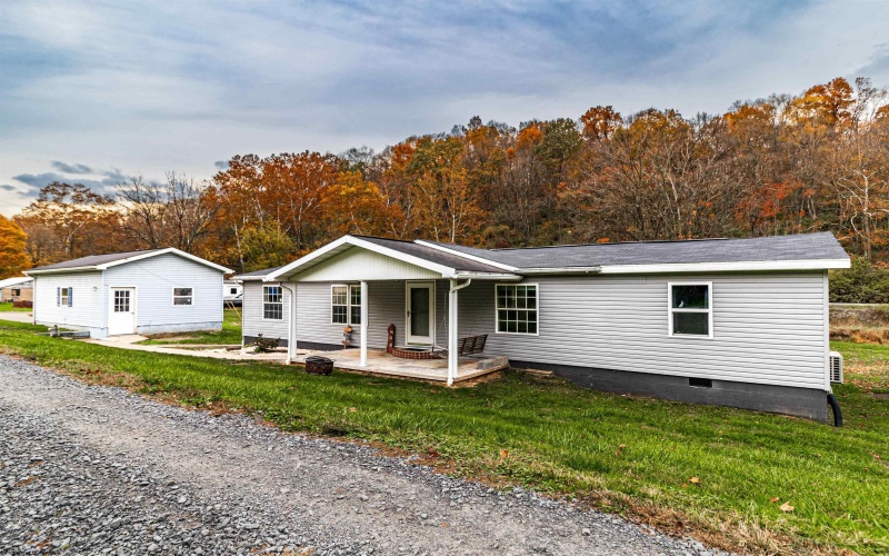 79 Front Street, Wana, West Virginia 26590, 4 Bedrooms Bedrooms, 8 Rooms Rooms,2 BathroomsBathrooms,Single Family Detached,For Sale,Front,10156939