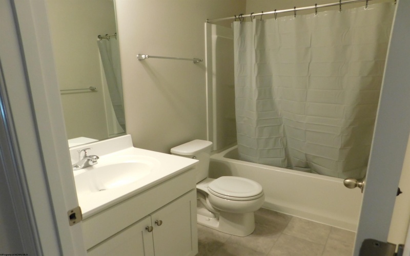 55 Coal Springs Drive, Clarksburg, West Virginia 26301, 3 Bedrooms Bedrooms, 7 Rooms Rooms,2 BathroomsBathrooms,Residential Rentals,For Rent,Coal Springs,10158330