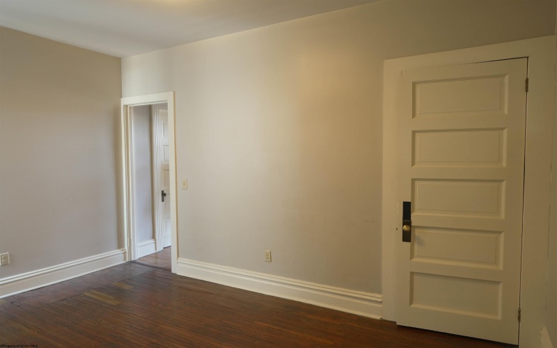 806 Main Street, Wheeling, West Virginia 26003, 5 Bedrooms Bedrooms, 14 Rooms Rooms,4 BathroomsBathrooms,Residential Rentals,For Rent,Main,10159248