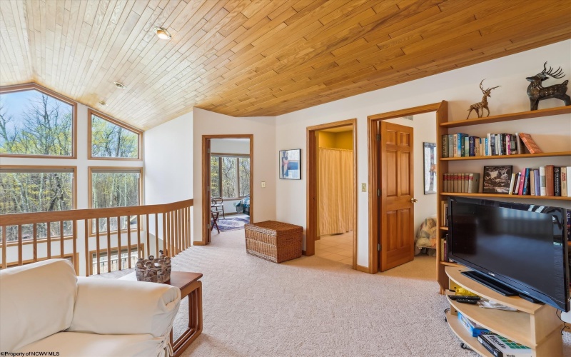 1405 Cabin Mountain Road, Davis, West Virginia 26260, 3 Bedrooms Bedrooms, 6 Rooms Rooms,2 BathroomsBathrooms,Single Family Detached,For Sale,Cabin Mountain,10159247