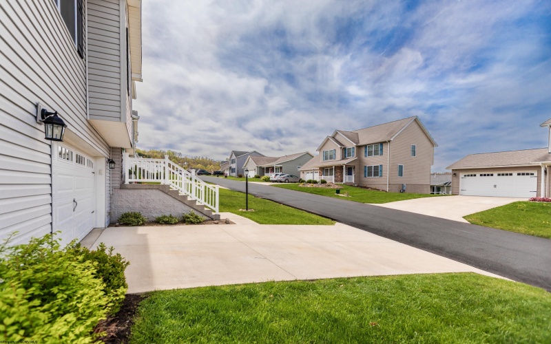 55 Friend Drive, Morgantown, West Virginia 26508, 3 Bedrooms Bedrooms, 7 Rooms Rooms,2 BathroomsBathrooms,Single Family Detached,For Sale,Friend,10159242