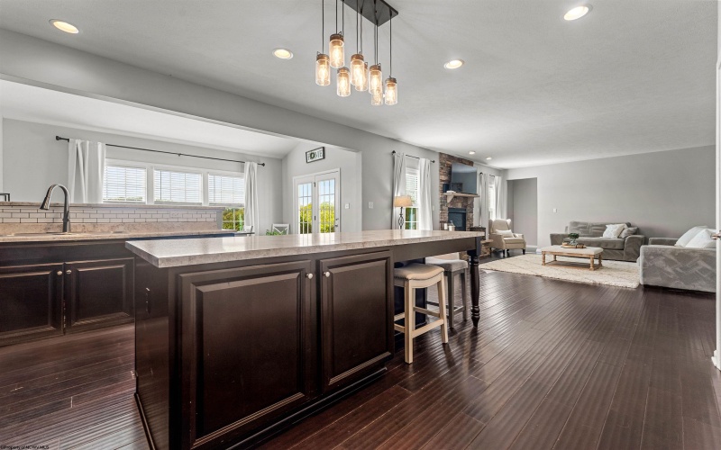 142 Summit Woods Drive, Morgantown, West Virginia 26508, 5 Bedrooms Bedrooms, 10 Rooms Rooms,3 BathroomsBathrooms,Single Family Detached,For Sale,Summit Woods,10159243