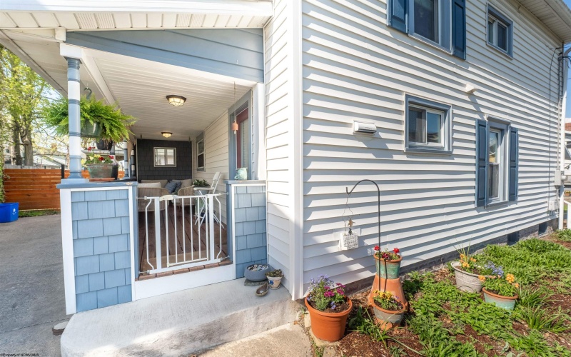 216 Reay Alley, Morgantown, West Virginia 26501-0000, 3 Bedrooms Bedrooms, 7 Rooms Rooms,2 BathroomsBathrooms,Single Family Detached,For Sale,Reay,10159246
