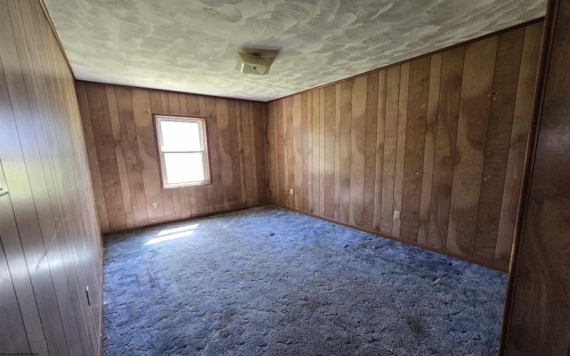 130 Hunsaker Street, Fairmont, West Virginia 26554, 3 Bedrooms Bedrooms, 6 Rooms Rooms,1 BathroomBathrooms,Single Family Detached,For Sale,Hunsaker,10159252