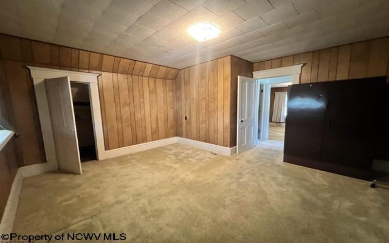 46 Grand Avenue, West Union, West Virginia 26456-8509, 3 Bedrooms Bedrooms, 10 Rooms Rooms,1 BathroomBathrooms,Single Family Detached,For Sale,Grand,10159259
