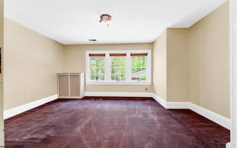 601 Grand Street, Morgantown, West Virginia 26501, 5 Bedrooms Bedrooms, 9 Rooms Rooms,3 BathroomsBathrooms,Single Family Detached,For Sale,Grand,10159250