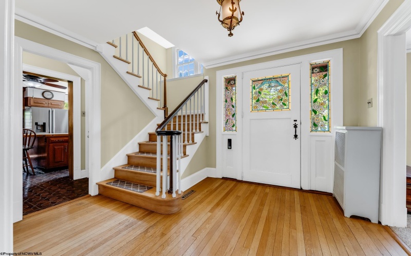 601 Grand Street, Morgantown, West Virginia 26501, 5 Bedrooms Bedrooms, 9 Rooms Rooms,3 BathroomsBathrooms,Single Family Detached,For Sale,Grand,10159250
