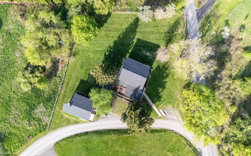 674 Pleasant Hill Road, Morgantown, West Virginia 26508, 4 Bedrooms Bedrooms, 8 Rooms Rooms,2 BathroomsBathrooms,Single Family Detached,For Sale,Pleasant Hill,10159257
