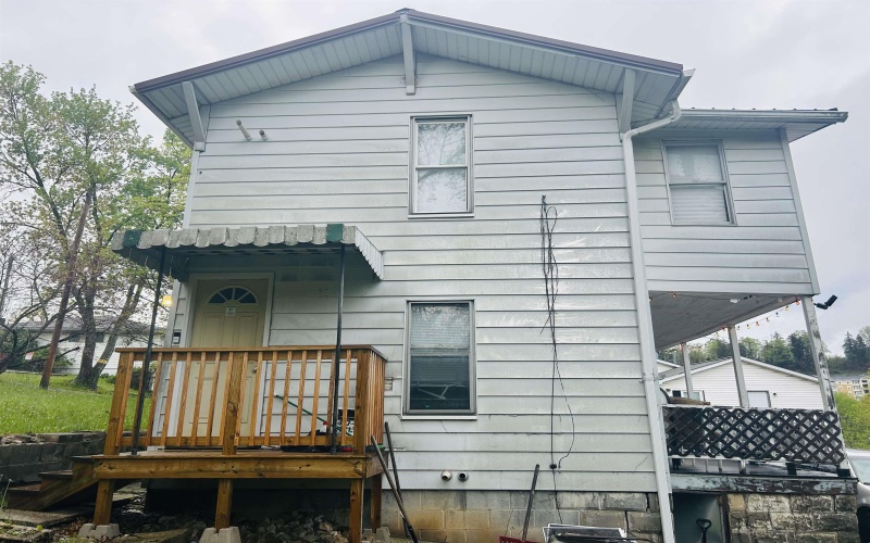 332 Burke Street, Morgantown, West Virginia 26505, ,Multi-unit/income,For Sale,Burke,10159276