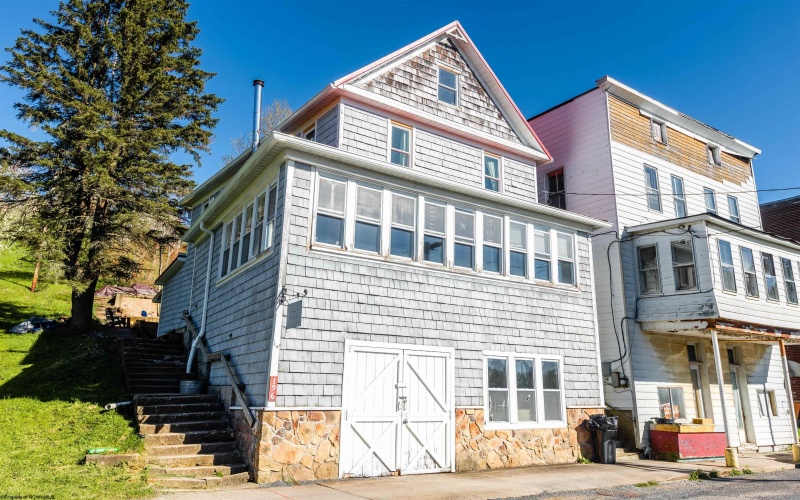 196 Spruce Street, Thomas, West Virginia 26292, ,Multi-unit/income,For Sale,Spruce,10159291