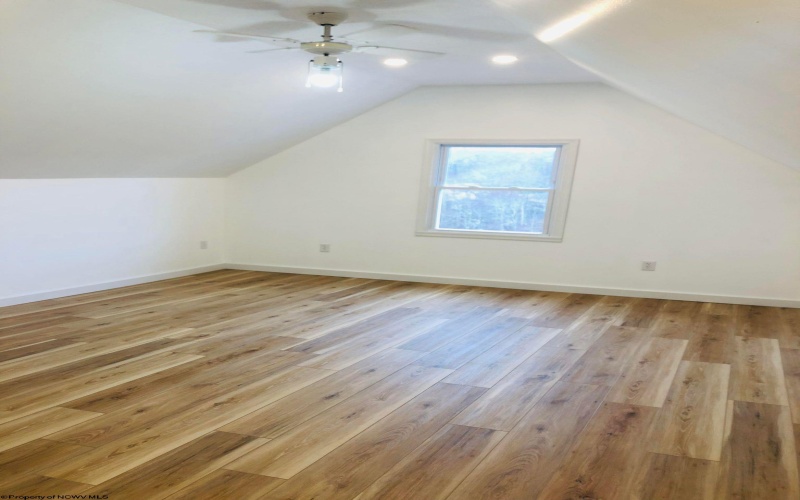 196 Spruce Street, Thomas, West Virginia 26292, ,Multi-unit/income,For Sale,Spruce,10159291