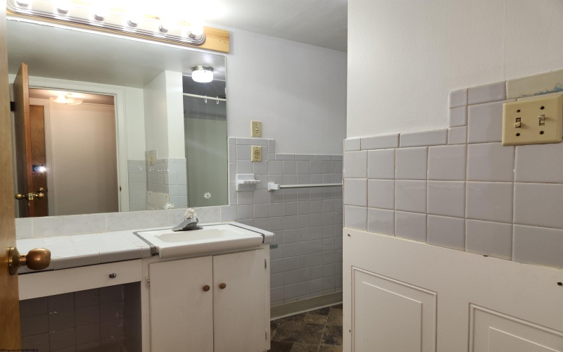 3368 Collins Ferrry Road, Morgantown, West Virginia 26505, 3 Bedrooms Bedrooms, 6 Rooms Rooms,1 BathroomBathrooms,Residential Rentals,For Rent,Collins Ferrry,10159289
