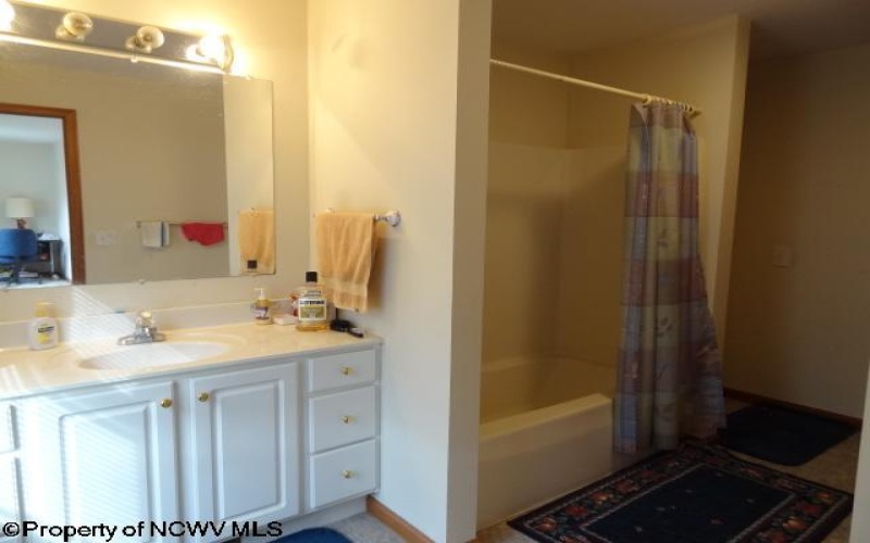 113 Cadet Court, Morgantown, West Virginia 26508, 3 Bedrooms Bedrooms, 7 Rooms Rooms,4 BathroomsBathrooms,Residential Rentals,For Rent,Cadet,10159294