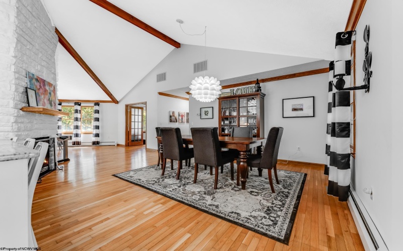 1040 Laurel Wood Drive, Morgantown, West Virginia 26508, 3 Bedrooms Bedrooms, 7 Rooms Rooms,2 BathroomsBathrooms,Single Family Detached,For Sale,Laurel Wood,10159295