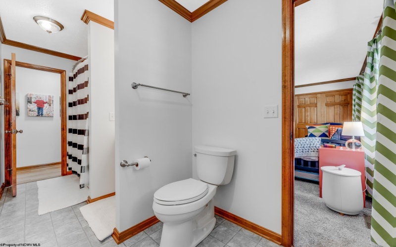 1040 Laurel Wood Drive, Morgantown, West Virginia 26508, 3 Bedrooms Bedrooms, 7 Rooms Rooms,2 BathroomsBathrooms,Single Family Detached,For Sale,Laurel Wood,10159295