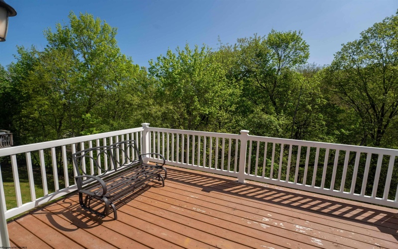 111 June Lane, Morgantown, West Virginia 26508, 3 Bedrooms Bedrooms, 6 Rooms Rooms,2 BathroomsBathrooms,Single Family Detached,For Sale,June,10159293