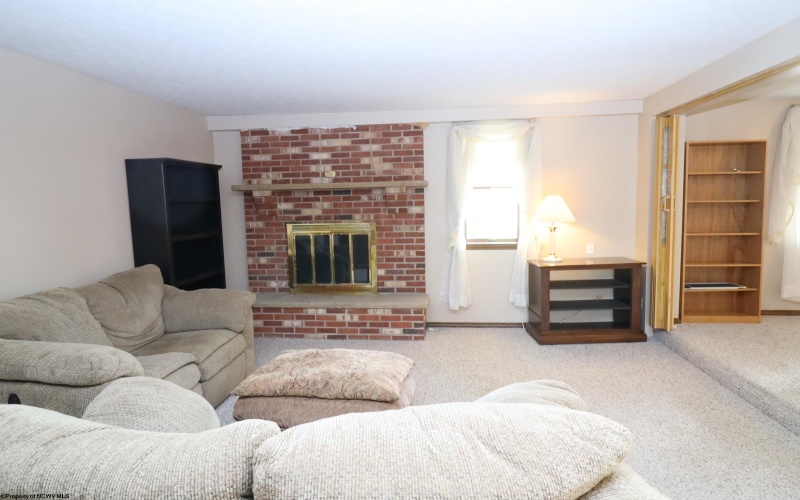 1310.5 Henry Avenue, Elkins, West Virginia 26241, 2 Bedrooms Bedrooms, 6 Rooms Rooms,2 BathroomsBathrooms,Single Family Detached,For Sale,Henry,10159288