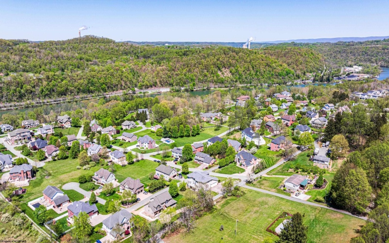 206 Rivercrest Drive, Morgantown, West Virginia 26508, 5 Bedrooms Bedrooms, 10 Rooms Rooms,5 BathroomsBathrooms,Single Family Detached,For Sale,Rivercrest,10159274