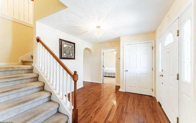 206 Rivercrest Drive, Morgantown, West Virginia 26508, 5 Bedrooms Bedrooms, 10 Rooms Rooms,5 BathroomsBathrooms,Single Family Detached,For Sale,Rivercrest,10159274