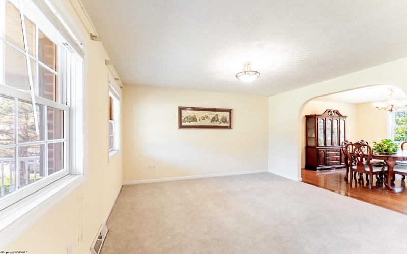 206 Rivercrest Drive, Morgantown, West Virginia 26508, 5 Bedrooms Bedrooms, 10 Rooms Rooms,5 BathroomsBathrooms,Single Family Detached,For Sale,Rivercrest,10159274