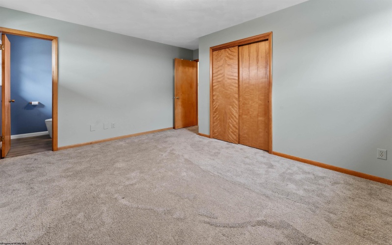 887 Vandalia Road, Morgantown, West Virginia 26501, 3 Bedrooms Bedrooms, 8 Rooms Rooms,2 BathroomsBathrooms,Single Family Detached,For Sale,Vandalia,10159283