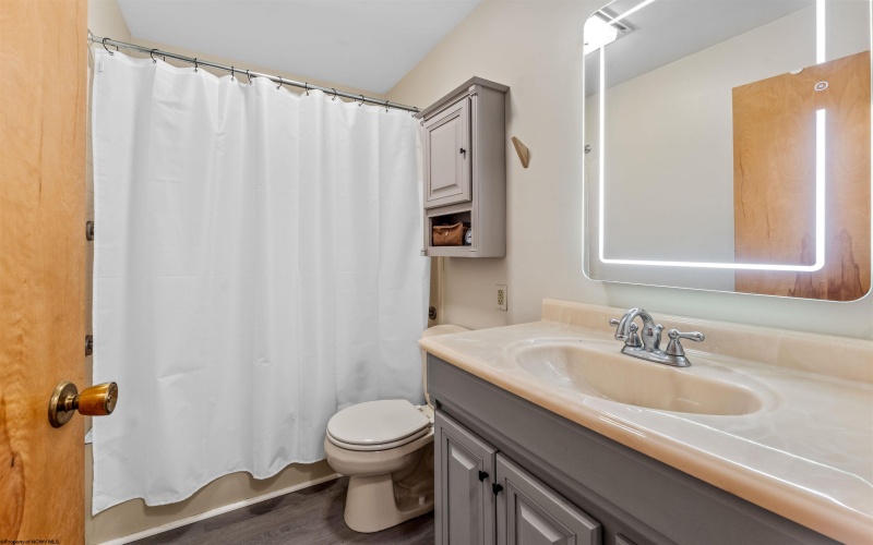 887 Vandalia Road, Morgantown, West Virginia 26501, 3 Bedrooms Bedrooms, 8 Rooms Rooms,2 BathroomsBathrooms,Single Family Detached,For Sale,Vandalia,10159283