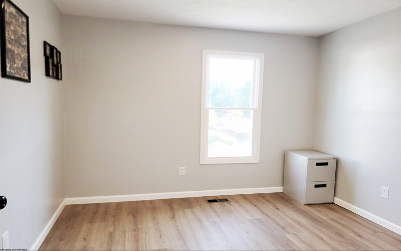 8217 2nd Street, Stonewood, West Virginia 26301, 3 Bedrooms Bedrooms, 6 Rooms Rooms,2 BathroomsBathrooms,Single Family Detached,For Sale,2nd,10159284