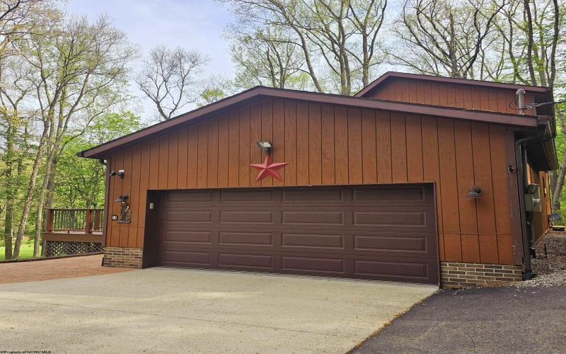 54 Lakeside Road, Terra Alta, West Virginia 26764, 2 Bedrooms Bedrooms, 6 Rooms Rooms,2 BathroomsBathrooms,Single Family Detached,For Sale,Lakeside,10159278