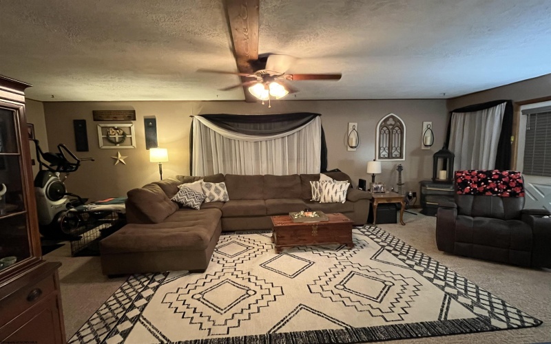 235 Hickory Drive, Elkins, West Virginia 26241, 3 Bedrooms Bedrooms, 9 Rooms Rooms,2 BathroomsBathrooms,Single Family Detached,For Sale,Hickory,10159300