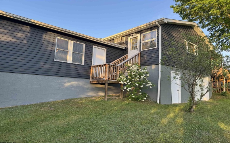 235 Hickory Drive, Elkins, West Virginia 26241, 3 Bedrooms Bedrooms, 9 Rooms Rooms,2 BathroomsBathrooms,Single Family Detached,For Sale,Hickory,10159300