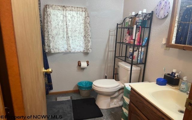 907 Ogden Avenue Extension, Fairmont, West Virginia 26554, 2 Bedrooms Bedrooms, 5 Rooms Rooms,1 BathroomBathrooms,Single Family Detached,For Sale,Ogden Avenue,10159309