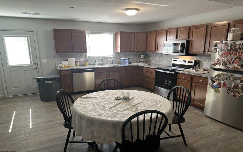 621 Clarksburg Road, Buckhannon, West Virginia 26201, 2 Bedrooms Bedrooms, 4 Rooms Rooms,2 BathroomsBathrooms,Residential Rentals,For Rent,Clarksburg,10159311