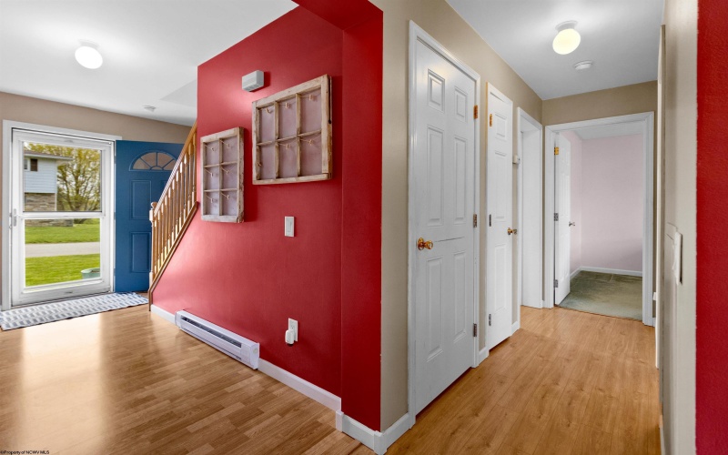 112 View Street, Kingwood, West Virginia 26537, 3 Bedrooms Bedrooms, 10 Rooms Rooms,2 BathroomsBathrooms,Single Family Detached,For Sale,View,10159308