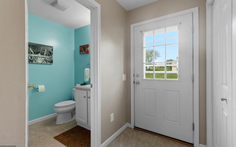 112 View Street, Kingwood, West Virginia 26537, 3 Bedrooms Bedrooms, 10 Rooms Rooms,2 BathroomsBathrooms,Single Family Detached,For Sale,View,10159308