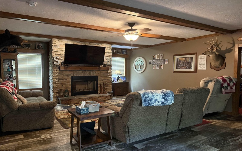 1035 Cleveland Road, Cleveland, West Virginia 26215, 3 Bedrooms Bedrooms, 7 Rooms Rooms,2 BathroomsBathrooms,Single Family Detached,For Sale,Cleveland,10159305