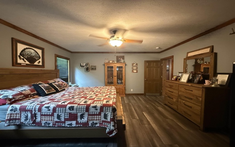 1035 Cleveland Road, Cleveland, West Virginia 26215, 3 Bedrooms Bedrooms, 7 Rooms Rooms,2 BathroomsBathrooms,Single Family Detached,For Sale,Cleveland,10159305