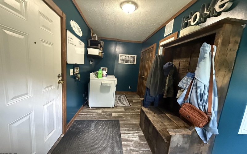 1035 Cleveland Road, Cleveland, West Virginia 26215, 3 Bedrooms Bedrooms, 7 Rooms Rooms,2 BathroomsBathrooms,Single Family Detached,For Sale,Cleveland,10159305