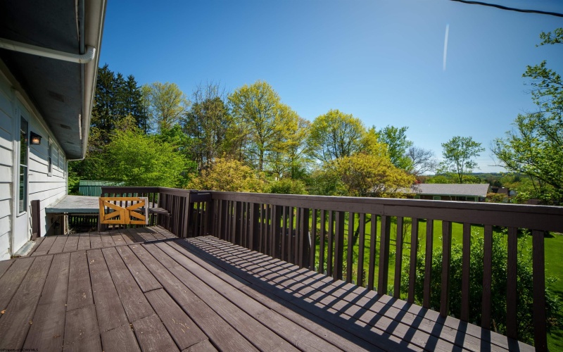 457 Kiwanis Avenue, Morgantown, West Virginia 26505, 4 Bedrooms Bedrooms, 8 Rooms Rooms,2 BathroomsBathrooms,Single Family Detached,For Sale,Kiwanis,10159301