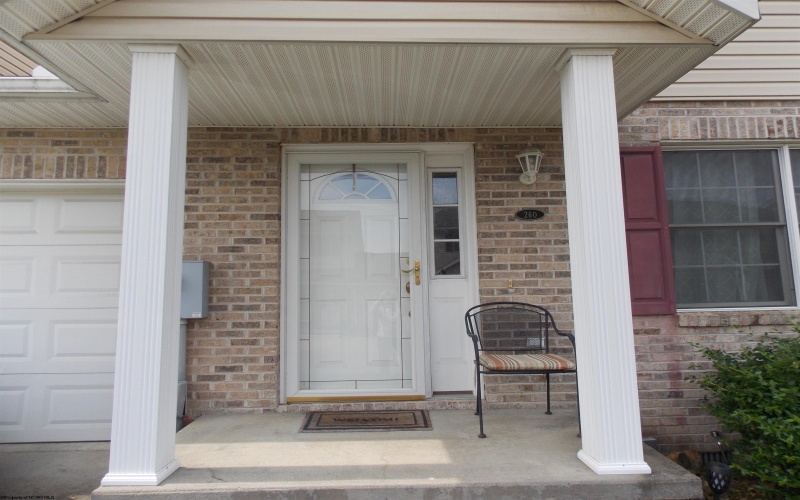 260 Donna Avenue, Morgantown, West Virginia 26505, 3 Bedrooms Bedrooms, 6 Rooms Rooms,2 BathroomsBathrooms,Single Family Attached,For Sale,Donna,10159312