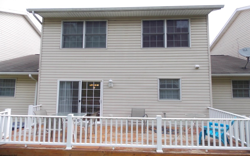 260 Donna Avenue, Morgantown, West Virginia 26505, 3 Bedrooms Bedrooms, 6 Rooms Rooms,2 BathroomsBathrooms,Single Family Attached,For Sale,Donna,10159312