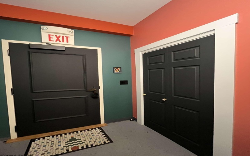 242 East Avenue, Thomas, West Virginia 26292, 1 Bedroom Bedrooms, 2 Rooms Rooms,1 BathroomBathrooms,Single Family Attached,For Sale,East,10159317