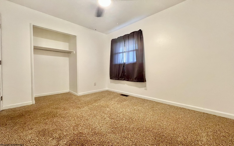 502 Hayhurst Street, Rivesville, West Virginia 26588, 3 Bedrooms Bedrooms, 5 Rooms Rooms,1 BathroomBathrooms,Single Family Detached,For Sale,Hayhurst,10159315