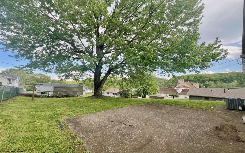 502 Hayhurst Street, Rivesville, West Virginia 26588, 3 Bedrooms Bedrooms, 5 Rooms Rooms,1 BathroomBathrooms,Single Family Detached,For Sale,Hayhurst,10159315