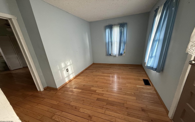 69 Woody Simmons Road, Mill Creek, West Virginia 26280, 3 Bedrooms Bedrooms, 9 Rooms Rooms,1 BathroomBathrooms,Single Family Detached,For Sale,Woody Simmons,10159332