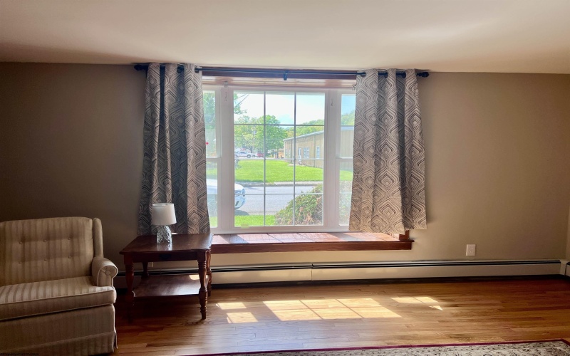 1416 Davis Avenue, Elkins, West Virginia 26241, 3 Bedrooms Bedrooms, 8 Rooms Rooms,1 BathroomBathrooms,Single Family Detached,For Sale,Davis,10159329