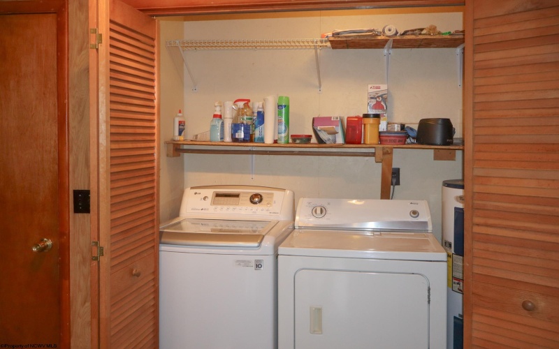 62 Imperial Woods Drive, Kingwood, West Virginia 26537, 3 Bedrooms Bedrooms, 6 Rooms Rooms,2 BathroomsBathrooms,Single Family Detached,For Sale,Imperial Woods,10159320