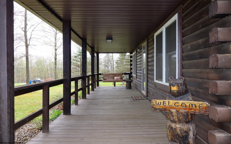 62 Imperial Woods Drive, Kingwood, West Virginia 26537, 3 Bedrooms Bedrooms, 6 Rooms Rooms,2 BathroomsBathrooms,Single Family Detached,For Sale,Imperial Woods,10159320