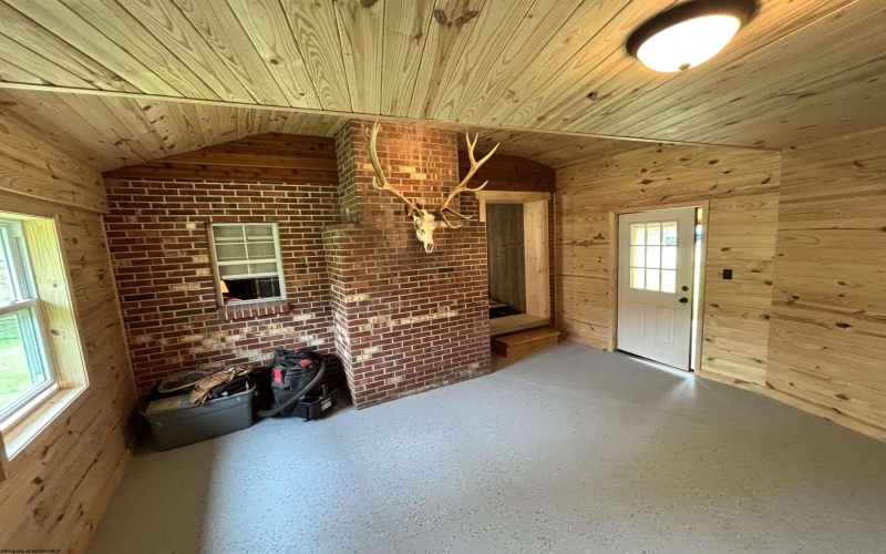 194 Mountaineer Road, Glady, West Virginia 26268, 3 Bedrooms Bedrooms, 6 Rooms Rooms,1 BathroomBathrooms,Single Family Detached,For Sale,Mountaineer,10159318