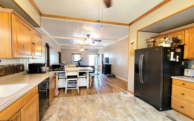 402 Fowler Avenue, Clarksburg, West Virginia 26301, 3 Bedrooms Bedrooms, 4 Rooms Rooms,1 BathroomBathrooms,Single Family Detached,For Sale,Fowler,10159325